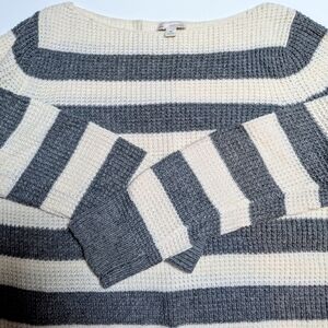 GAP Cream and Gray Knit Sweater